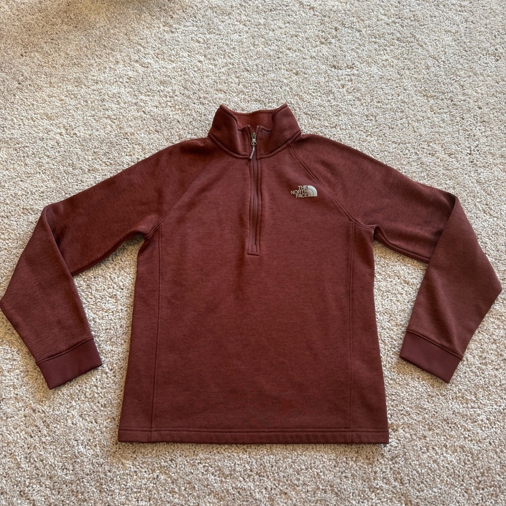 The North Face Men's Maroon 1/4 Zip Sweater Size Small